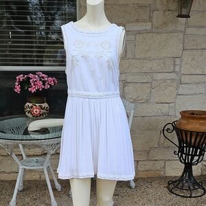 Bohemian FREE PEOPLE White Cotton Sleeveless Embroidered Birds Mini Dress 10